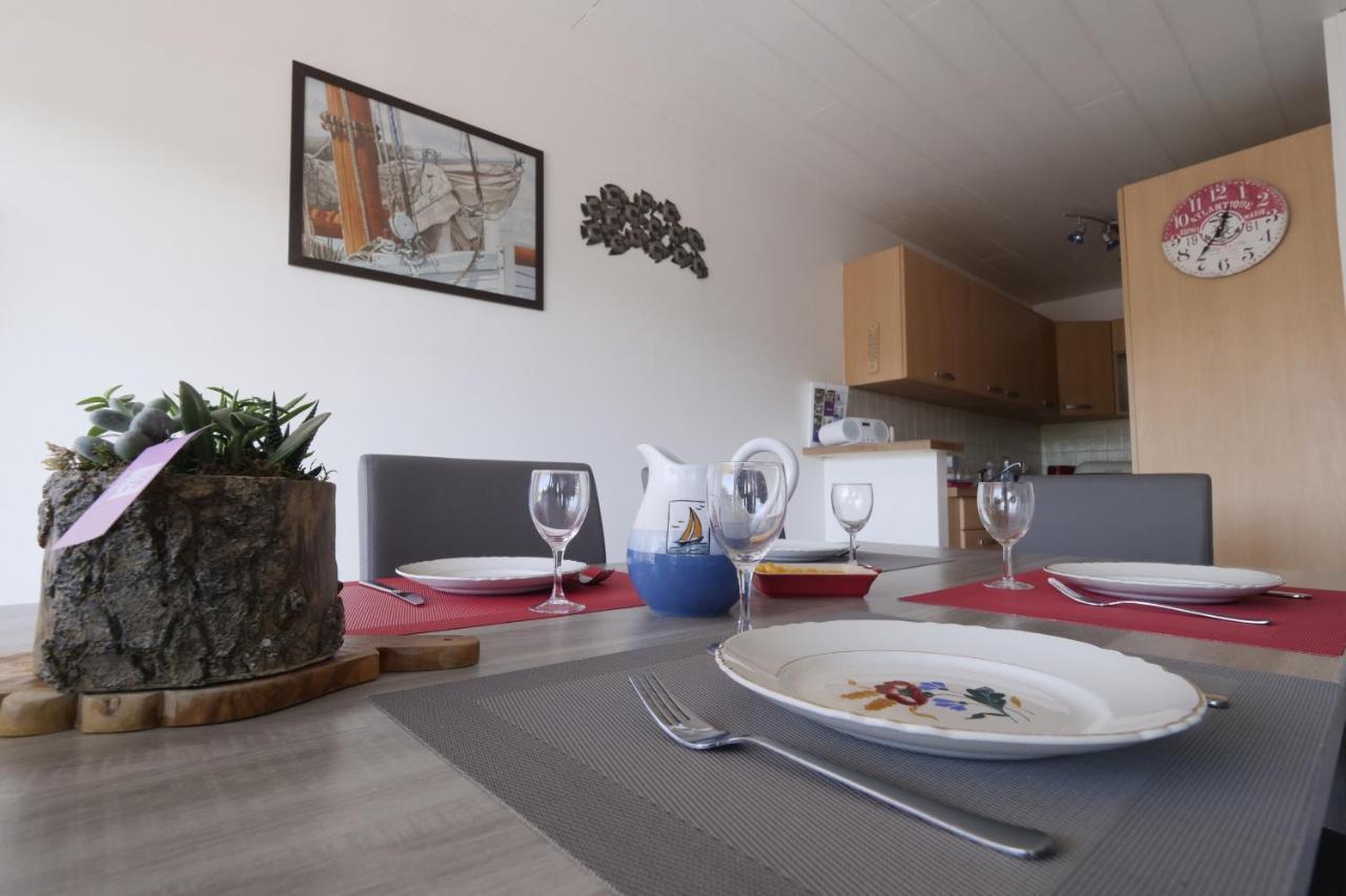 Un appartement sur la marina de St-Gilles Saint Gilles Croix de vie Buitenkant foto