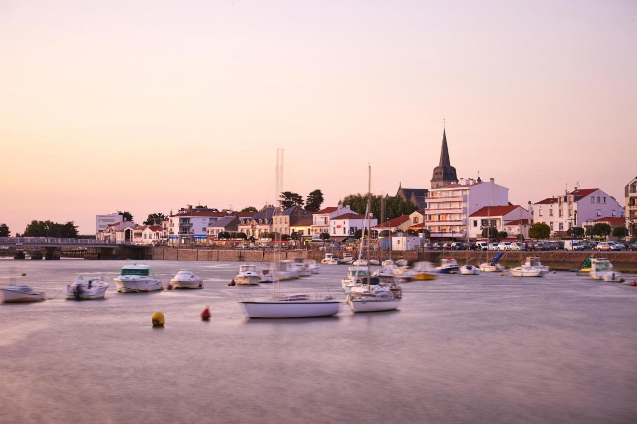 Un appartement sur la marina de St-Gilles Saint Gilles Croix de vie Buitenkant foto